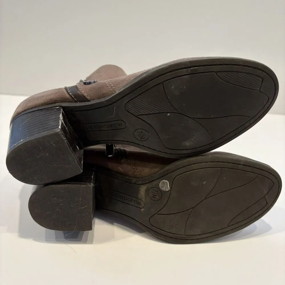 Liz Claiborne Boots Women‎ Booties Brown Suede Zipper Accent 7.5 M